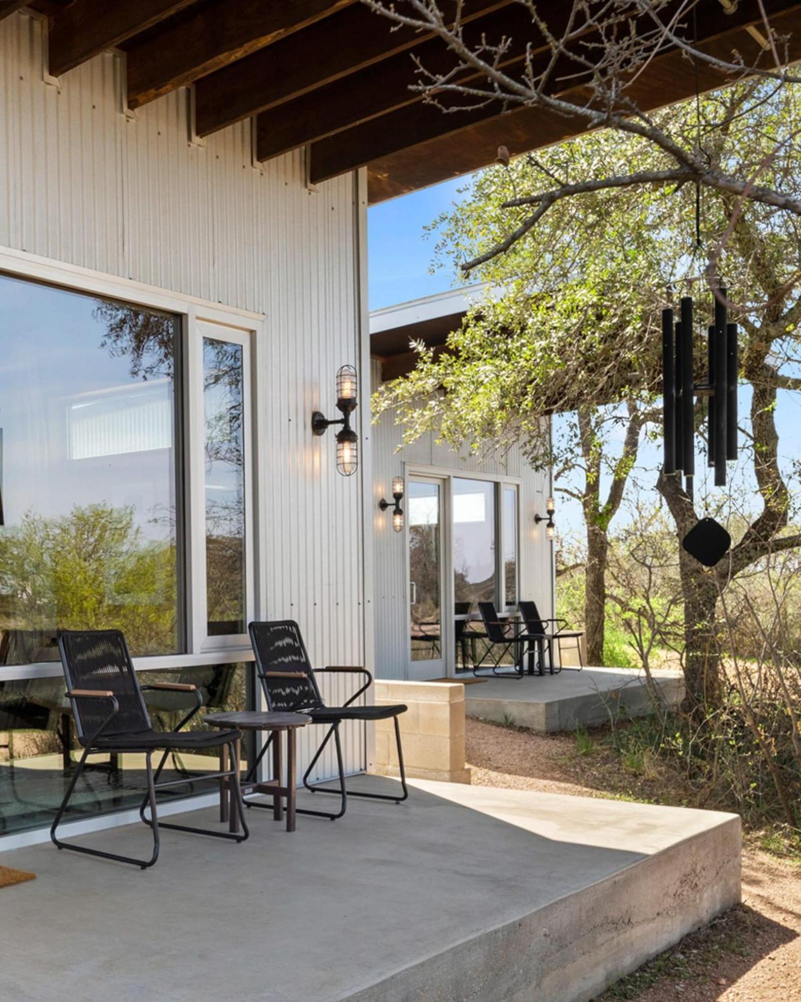 Lazo House - Riverfront With Overlooking Llano River Esterno foto